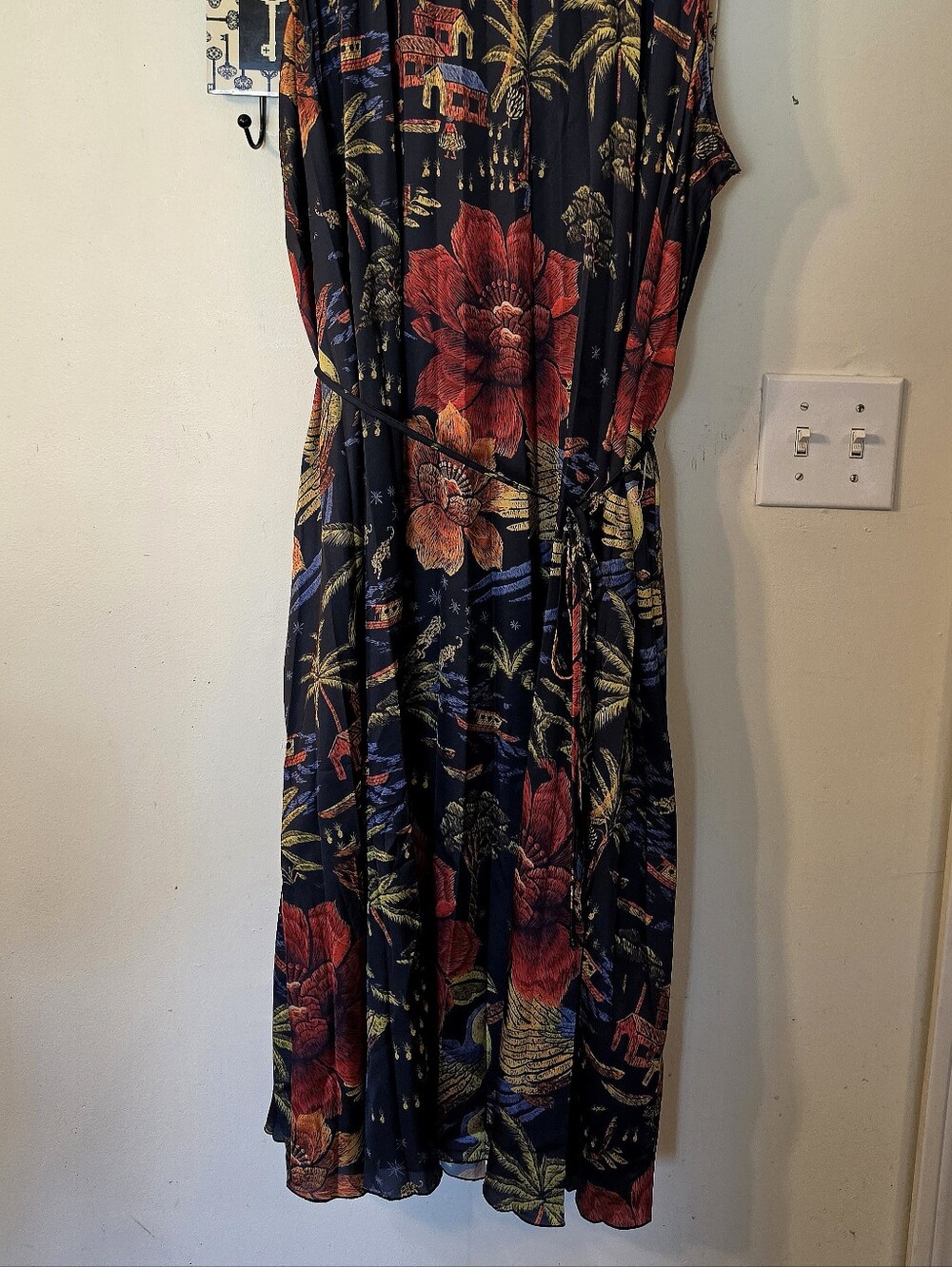 New 2x T. Tahari Midi Summer Dress W/ Belt - Picture 2 of 6